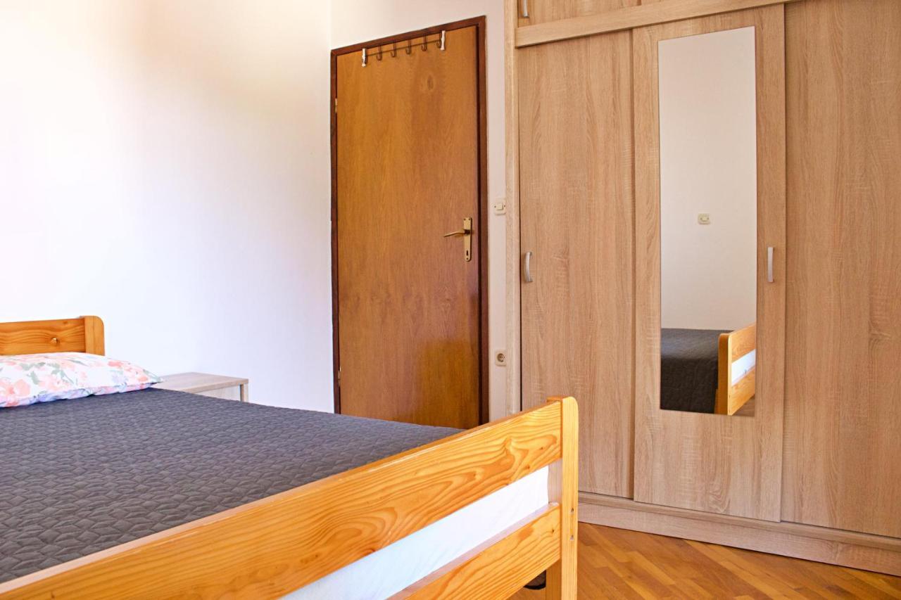 Apartments Kanegra อูมัค ภายนอก รูปภาพ
